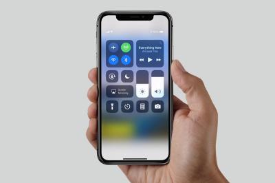 沒有 Home鍵的 iPhone X 這三招必學!關背景、截圖與Apple Pay付款快速上手 沒有 Home鍵的 iPhone X 這三招必學!關背景、截圖與Apple Pay付款快速上手