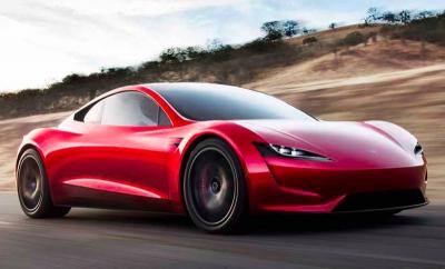 Tesla 低調推出「行動電源」,可惜充不飽兩台 iPhone 8.... Tesla 低調推出「行動電源」,可惜充不飽兩台 iPhone 8....