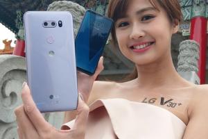 年底壓軸的 6 吋旗艦 LG V30+ 值得期待?雙鏡頭大光圈實測動手玩 年底壓軸的 6 吋旗艦 LG V30+ 值得期待?雙鏡頭大光圈實測動手玩