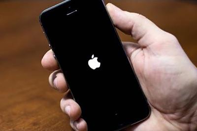 iPhone 狂閃退、黑螢幕轉圈圈!iOS 11 爆重大Bug  五招解法在此 iPhone 狂閃退、黑螢幕轉圈圈!iOS 11 爆重大Bug  五招解法在此