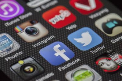 Facebook 承認「滑臉書」有害健康:除非多貼文、互動! Facebook 承認「滑臉書」有害健康:除非多貼文、互動!