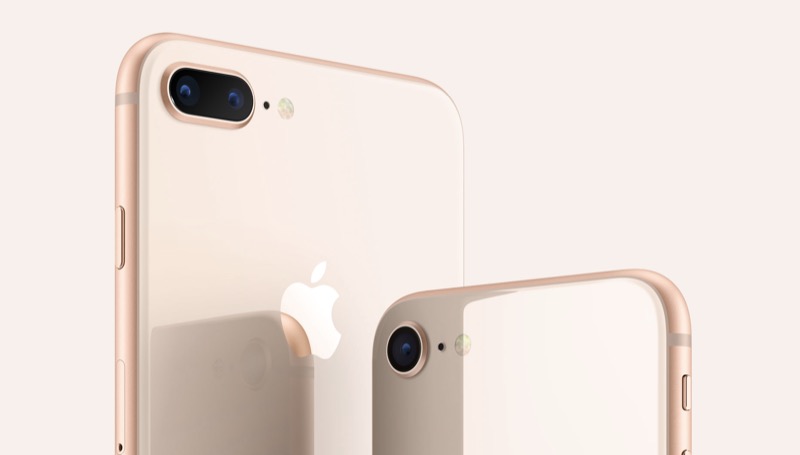 儘管特地為其推出新版金色,iPhone 8 的銷售似乎仍不如預期,必須靠 iPhone 7 成長的銷量來彌補(圖/翻攝自蘋果官網)