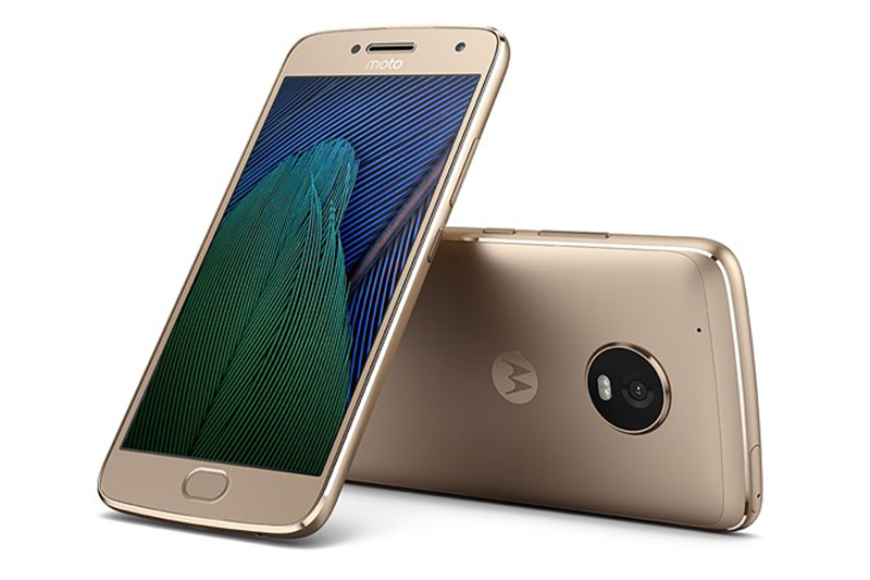 Moto 5G Plus(圖片來源/Digital Photography Review)
