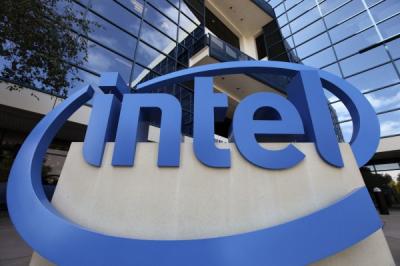 【本週 5大科技新聞】舊iPhone 換降價電池將不需檢測!Intel晶片爆重大資安漏洞 【本週 5大科技新聞】舊iPhone 換降價電池將不需檢測!Intel晶片爆重大資安漏洞