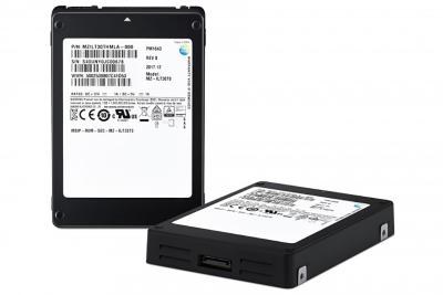 三星推超狂新品!「史上最大」SSD 擁 30TB 容量 三星推超狂新品!「史上最大」SSD 擁 30TB 容量