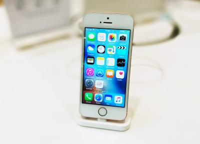 玻璃材質 + 方正邊框!第二代「iPhone SE」背蓋設計曝光 玻璃材質 + 方正邊框!第二代「iPhone SE」背蓋設計曝光