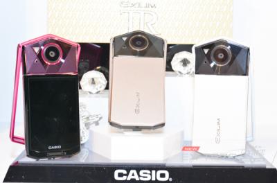 Casio「自拍神器」將走入歷史?卡西歐宣佈退出小型數位相機市場 Casio「自拍神器」將走入歷史?卡西歐宣佈退出小型數位相機市場