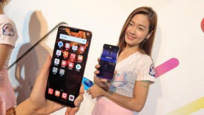 OPPO R15 正式在台登場!首見防水防塵、NFC 但不便宜 OPPO R15 正式在台登場!首見防水防塵、NFC 但不便宜