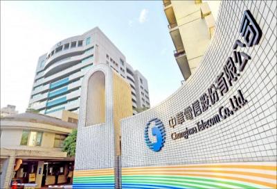 電信三雄殺瘋！499「雙飽」一般民眾也全給辦了！