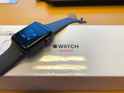 可獨立上網 Apple Watch 3 上市開賣!入手前先知道 3 件事 可獨立上網 Apple Watch 3 上市開賣!入手前先知道 3 件事