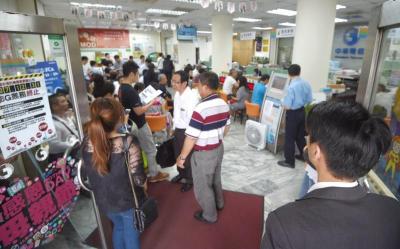 「今天來門市會辦完!」中華電信宣佈「499 之亂」後續 「今天來門市會辦完!」中華電信宣佈「499 之亂」後續