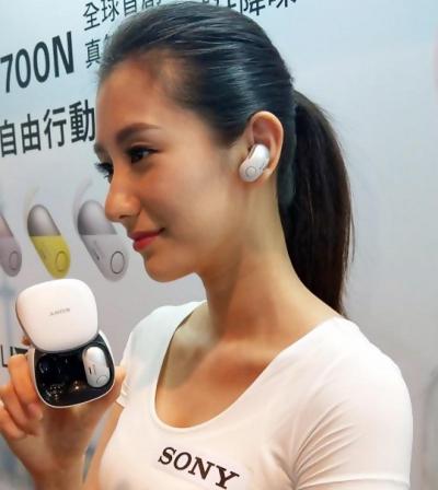 AirPods沒有的降噪防汗功能「它」都有!Sony 「真無線」運動耳機登台開賣! AirPods沒有的降噪防汗功能「它」都有!Sony 「真無線」運動耳機登台開賣!