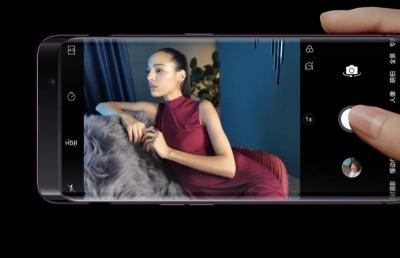 iPhone 搭「升降式」前鏡頭？知名分析師：蘋果將主攻曲面、零接孔