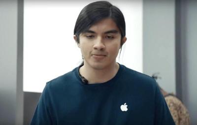 槓上!三星連發 7 則廣告「諷刺」蘋果 iPhone X 槓上!三星連發 7 則廣告「諷刺」蘋果 iPhone X