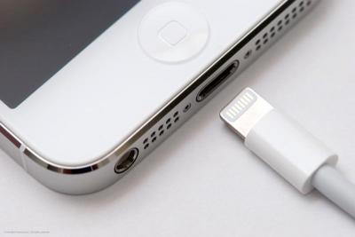 才重罰 Android 壟斷,歐盟考慮禁用蘋果特規「Lightning」接頭! 才重罰 Android 壟斷,歐盟考慮禁用蘋果特規「Lightning」接頭!