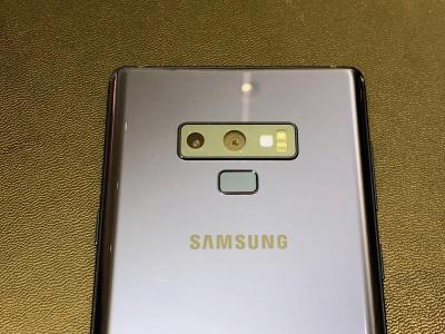 三星 Note 9「螢幕」獲評歷來最強!手機界前三名是它們 三星 Note 9「螢幕」獲評歷來最強!手機界前三名是它們