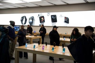 慘!因 iPad 電池爆炸,蘋果荷蘭直營店緊急關閉! 慘!因 iPad 電池爆炸,蘋果荷蘭直營店緊急關閉!