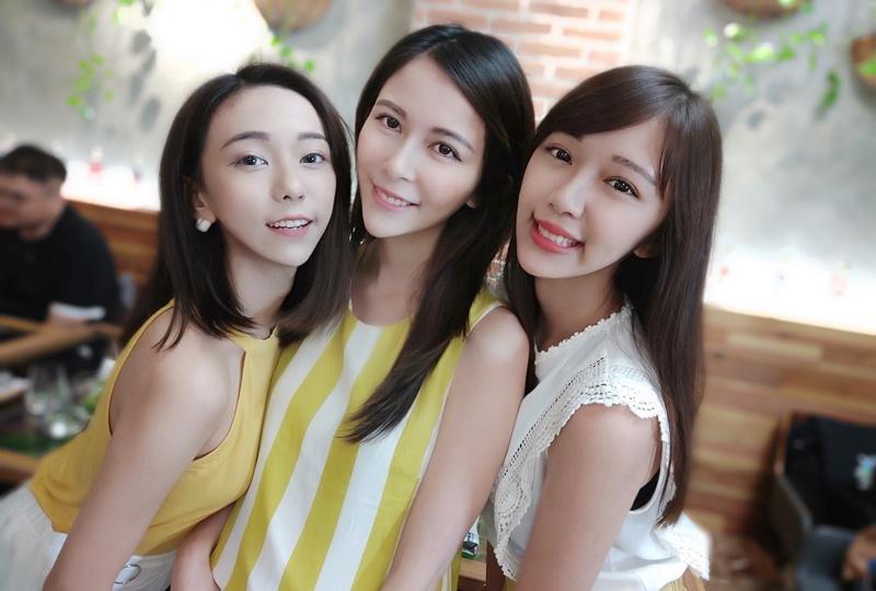 使用「自定義美顏」效果,把下巴優化程度開到最大強度,呈現出超級「浮誇美」效果。(圖記者劉惠琴攝)