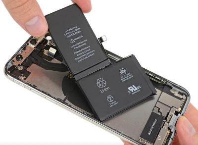 新 5.8 吋 iPhone XS 電量竟比去年縮水!最貴 XS Max 電池容量歷來最大 新 5.8 吋 iPhone XS 電量竟比去年縮水!最貴 XS Max 電池容量歷來最大