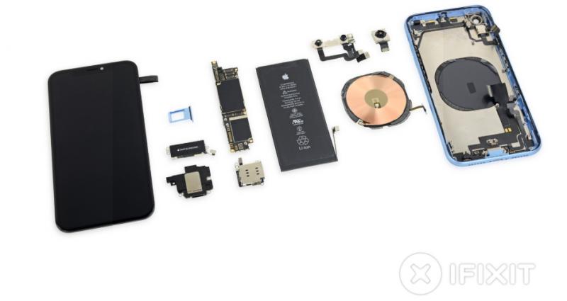 iPhone XR(圖翻攝自iFixit）