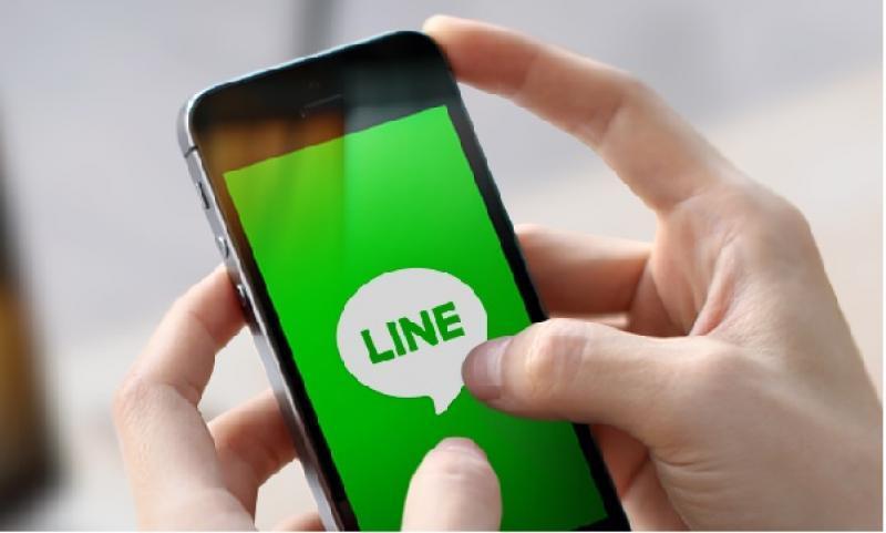 Line 拋出萬聖節驚喜彩蛋特效。(圖/LINE)