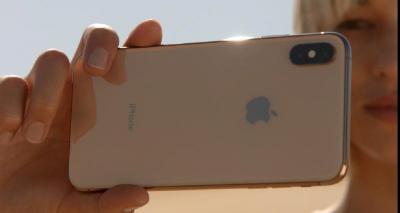 用 iPhone XS、XS Max 與 XR 拍人像更強大了!蘋果傳授3步驟必學秘技 用 iPhone XS、XS Max 與 XR 拍人像更強大了!蘋果傳授3步驟必學秘技