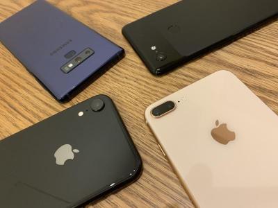 外媒評 2018 年 10 款最佳手機!iPhone XS、XR 竟排不進前五 外媒評 2018 年 10 款最佳手機!iPhone XS、XR 竟排不進前五
