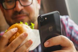 現在入手iPhone 7 最划算！外媒推8款高CP值平價手機