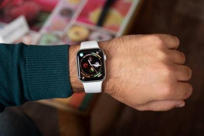 手環超夯!小米稱霸智慧穿戴市佔率,調研:蘋果、Fitbit後勢看漲 手環超夯!小米稱霸智慧穿戴市佔率,調研:蘋果、Fitbit後勢看漲