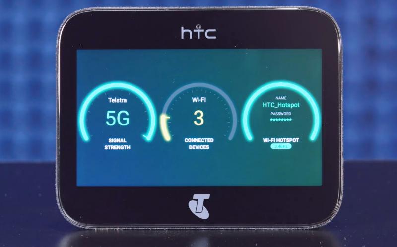 「HTC 5G Hub」Mobile Smart Device,為HTC首款智慧型5G行動上網分享器,並具備多用途功能。