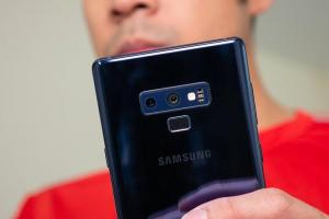 三星準備挑戰 Google Pixel 夜拍模式!新旗艦 Galaxy S10 可能具備新的相機功能 三星準備挑戰 Google Pixel 夜拍模式!新旗艦 Galaxy S10 可能具備新的相機功能