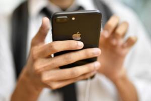 蘋果依舊熱銷！財報：全球有 9 億台 iPhone 替果迷效力