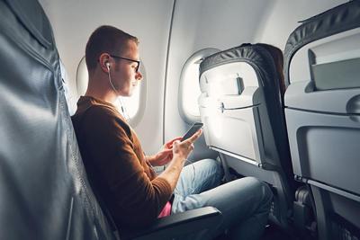 搭飛機也能聽音樂!美國航空開放免費收聽 Apple Music 搭飛機也能聽音樂!美國航空開放免費收聽 Apple Music