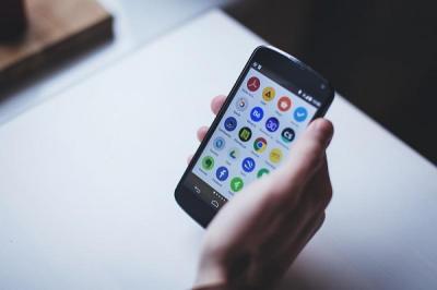 你手機安裝的免費 App 會外洩個資嗎?隱私自保 2招撇步學起來 你手機安裝的免費 App 會外洩個資嗎?隱私自保 2招撇步學起來