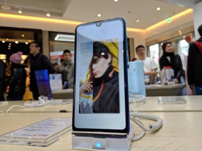 華為手機市占率、銷售額搶進全台前五大!積極拓展品牌體驗店 華為手機市占率、銷售額搶進全台前五大!積極拓展品牌體驗店