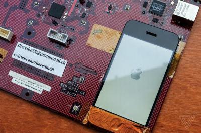 iPhone 就是這樣誕生的!蘋果手機初代開發板首次曝光 iPhone 就是這樣誕生的!蘋果手機初代開發板首次曝光