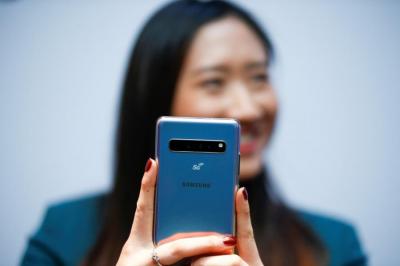 【本週 5 大科技新聞】5G版三星S10上市售價出爐!Windows 10 更新版將上線 【本週 5 大科技新聞】5G版三星S10上市售價出爐!Windows 10 更新版將上線
