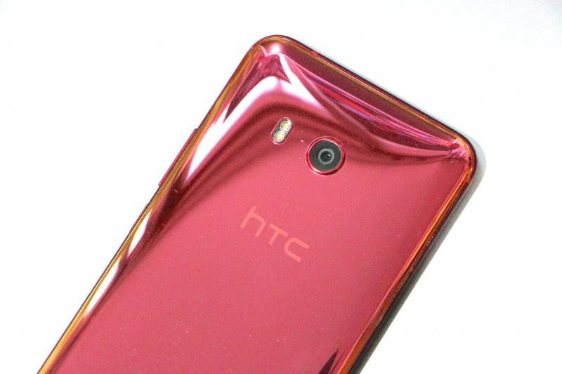 想升級手機好難 網友讚 這支htc 舊旗艦用兩年換不掉 自由電子報3c科技