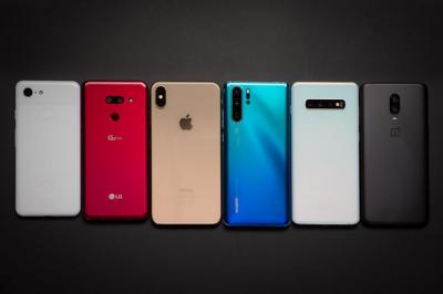 6 款旗艦手機夜拍對決!iPhone XS 和 S10+ 都輸它 6 款旗艦手機夜拍對決!iPhone XS 和 S10+ 都輸它