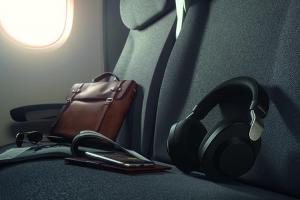 續航力達36小時!Jabra 頭戴式耳機  Elite 85h 智慧降噪,還會自動切換音頻! 續航力達36小時!Jabra 頭戴式耳機  Elite 85h 智慧降噪,還會自動切換音頻!
