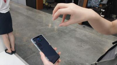 (影)LG G8 ThinQ 台北電腦展現蹤!「魔術」手勢這樣玩 (影)LG G8 ThinQ 台北電腦展現蹤!「魔術」手勢這樣玩