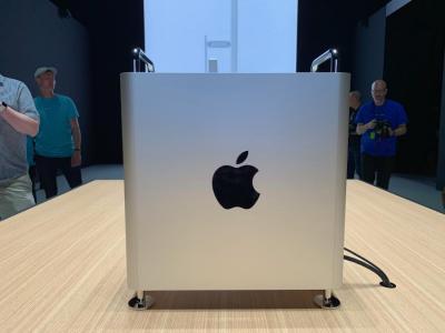 Mac Pro、6K 自家顯示器總價破 30 萬!蘋果在打哪些算盤? Mac Pro、6K 自家顯示器總價破 30 萬!蘋果在打哪些算盤?