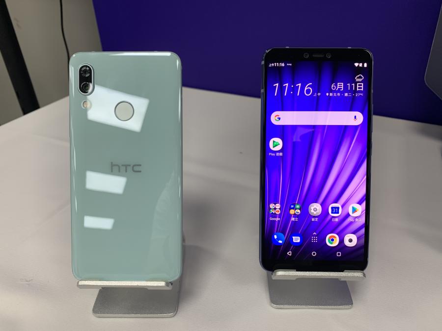 U19e 採用玻璃外觀，同樣容易反射光線（圖／記者黃敬淳攝）