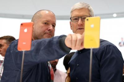 一離職讓蘋果蒸發 2700 億的設計師!盤點 Jony Ive 最經典的 9 大設計 一離職讓蘋果蒸發 2700 億的設計師!盤點 Jony Ive 最經典的 9 大設計