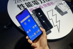 華碩 ZenFone 手機銷量超車華為!躍居日本智慧手機市佔第一 華碩 ZenFone 手機銷量超車華為!躍居日本智慧手機市佔第一