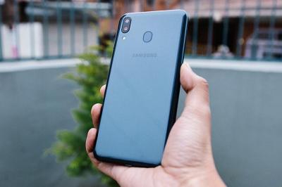 超大電池容量!傳三星機再添一中高階機款 Galaxy M20s 超大電池容量!傳三星機再添一中高階機款 Galaxy M20s