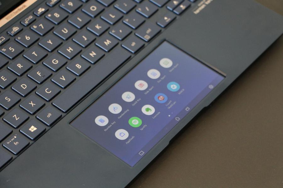 ScreenPad 2.0 這次也會下放到 vivobook 等平價筆電。（圖／記者黃肇祥攝）