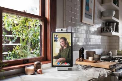 FB 傳推「類Apple TV」電視盒!支援視訊電話、串流影片 FB 傳推「類Apple TV」電視盒!支援視訊電話、串流影片