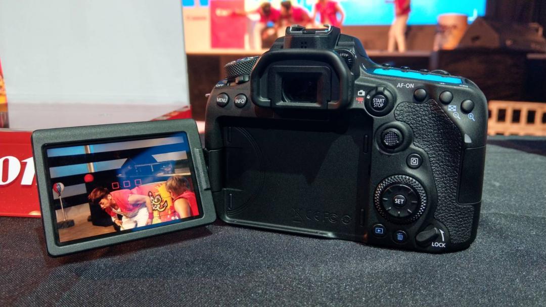 EOS 90D(圖/記者黃肇祥攝)