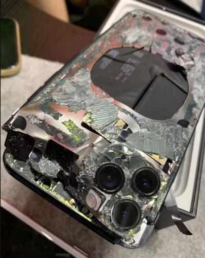iPhone11 Pro 的跳車後照片 網笑:鏡頭好神勇 iPhone11 Pro 的跳車後照片 網笑:鏡頭好神勇